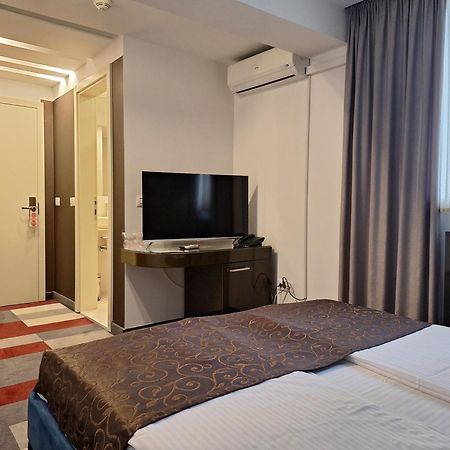 Hotel Boutique Bristol Saraievo Exterior foto