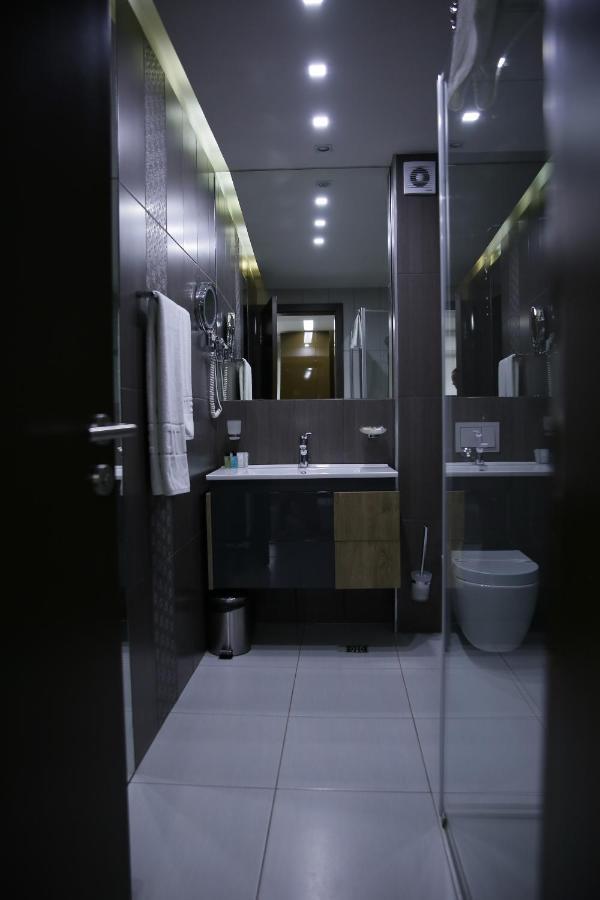 Hotel Boutique Bristol Saraievo Exterior foto
